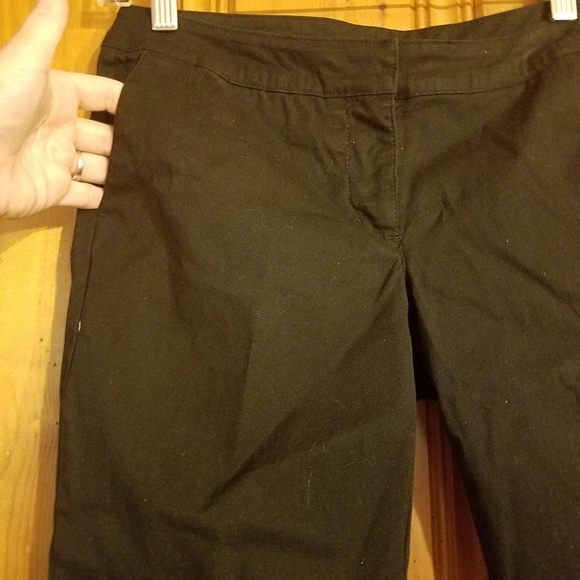CAbi Black Bermuda Shorts Size 2 - Picture 4 of 6